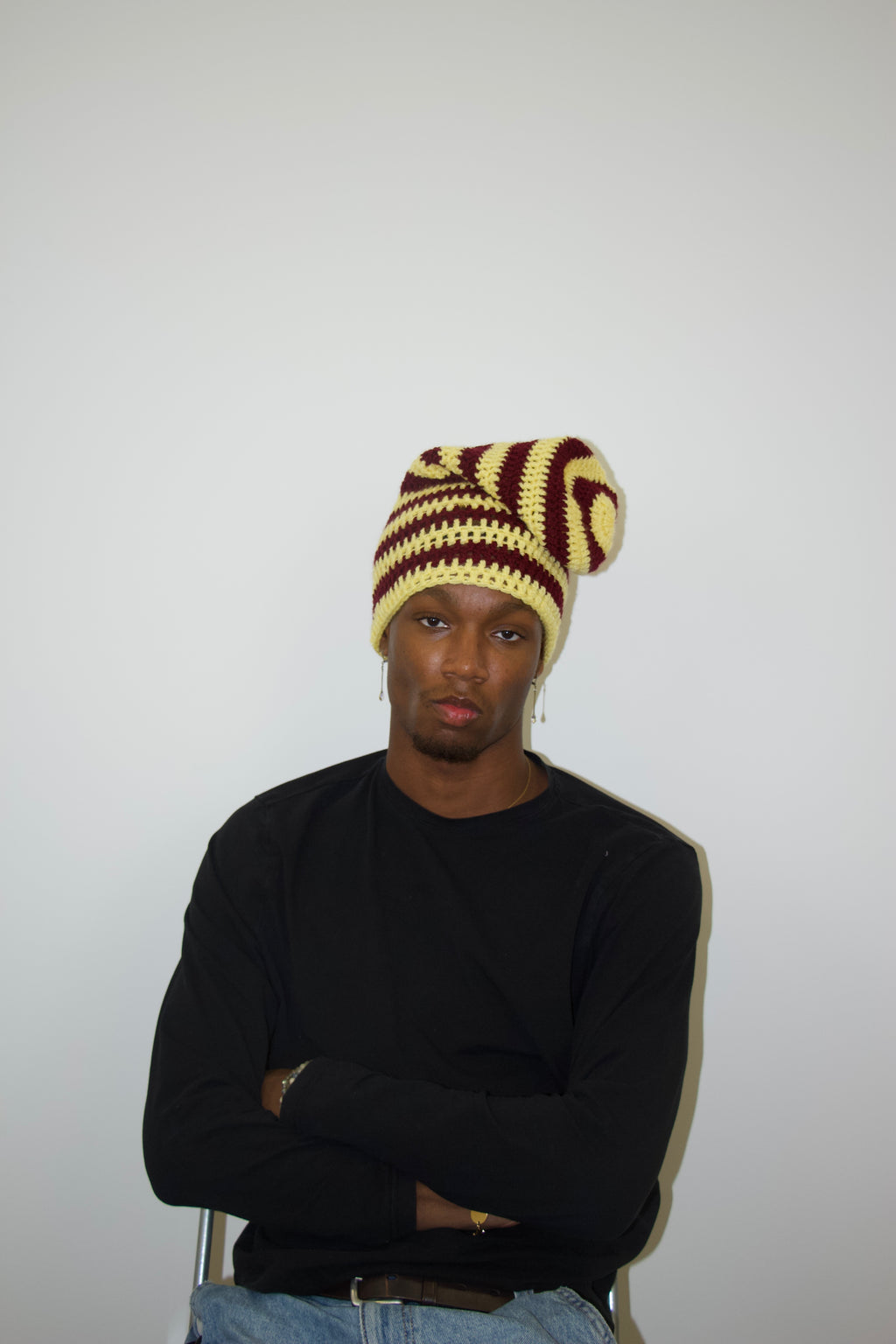 BURGUNDY BEANIE ￼